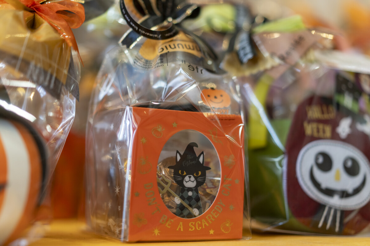 アルプラザ敦賀｜小堀日之出堂 ハロウェイン お菓子