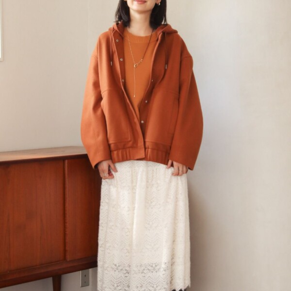 冬物入荷 おすすめカラーニット