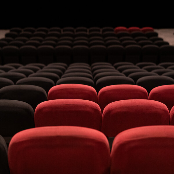 アレックスシネマ